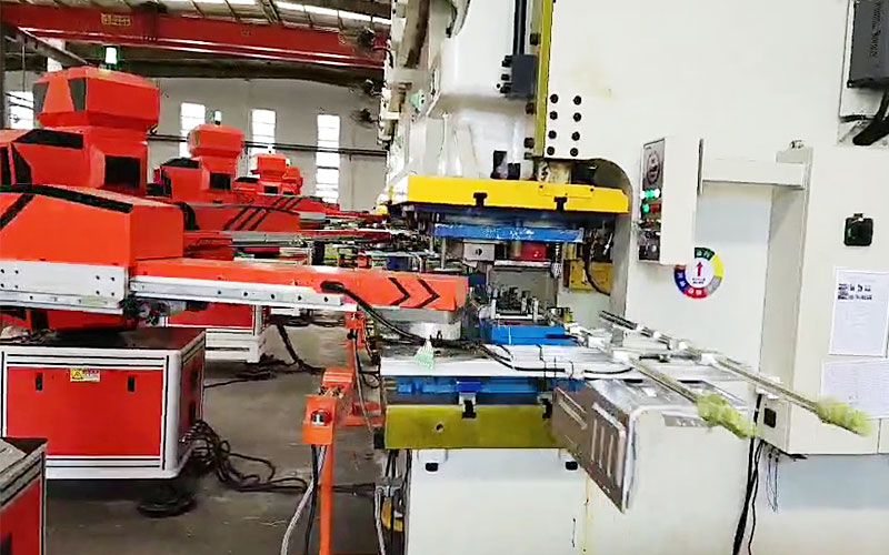 沖壓自動(dòng)化設(shè)備